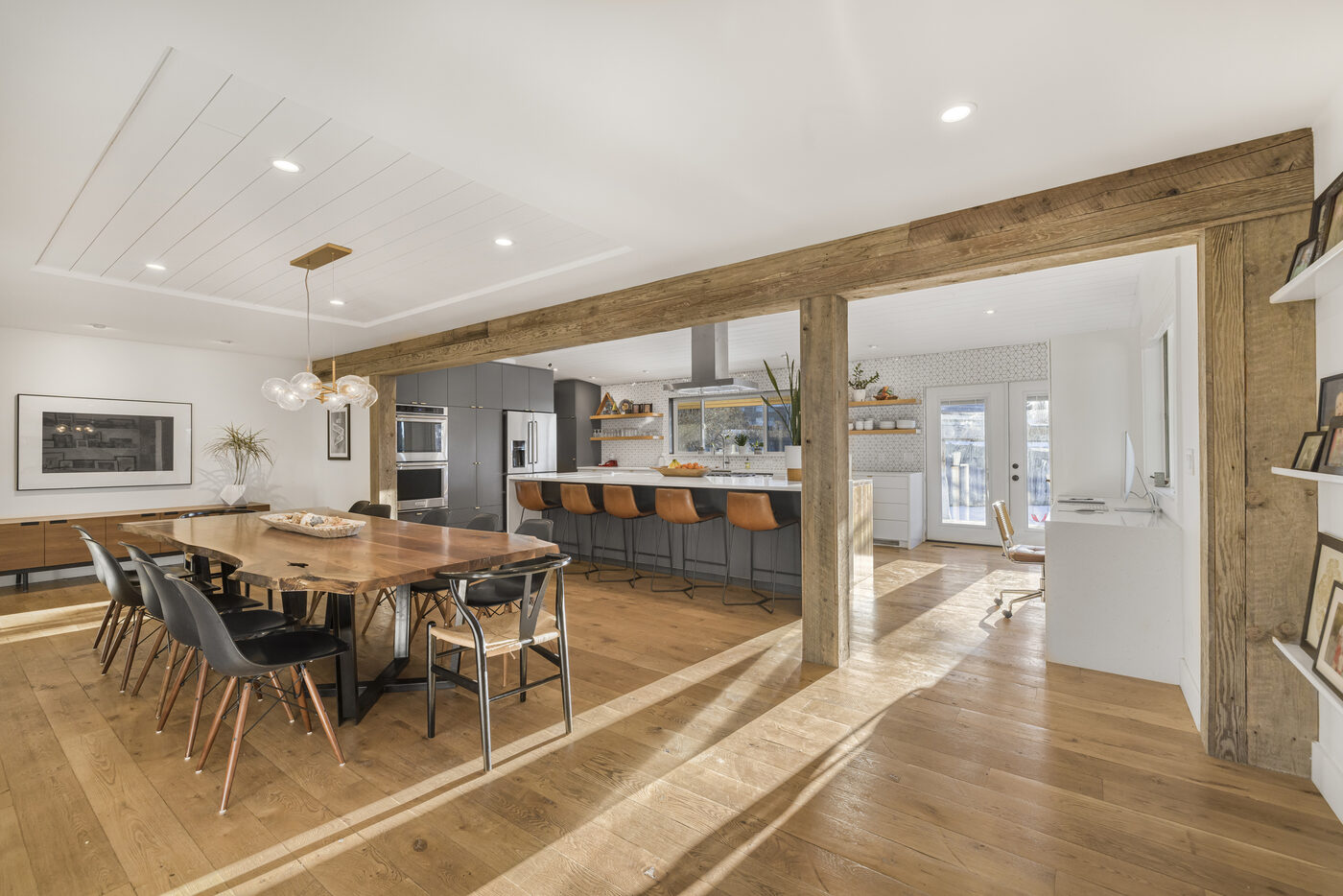 Kitchen and dining area